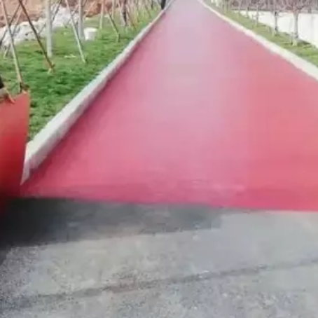 鄂州​ 彩色路面喷涂翻新是一种低成本