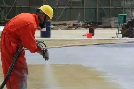 鄂州彩色路面喷涂是一种为路面